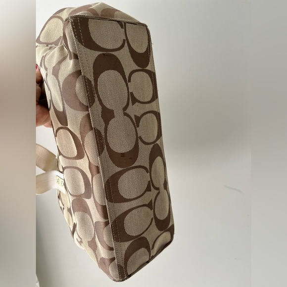 Coach Daisy signature tote tan brown yellow shoulder bag - Picture 5 of 11